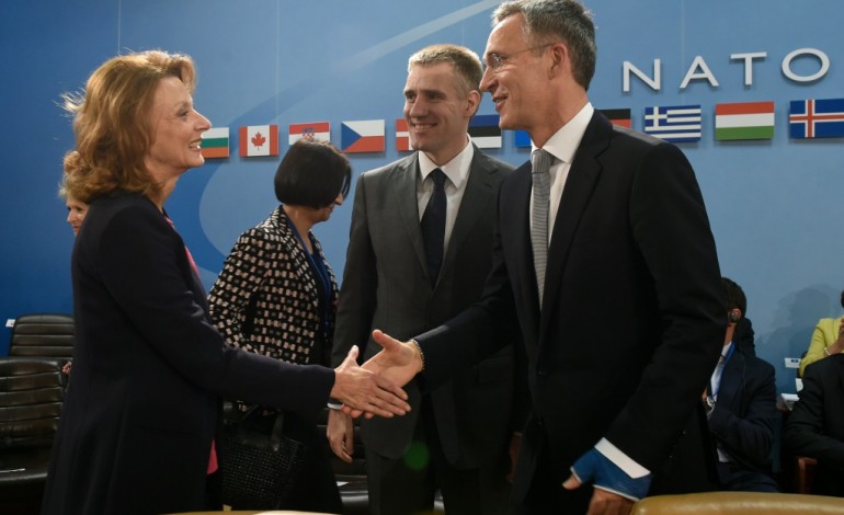 Bruxelles (AFP). L'Otan va s'élargir dans les Balkans malgré l'opposition de Moscou