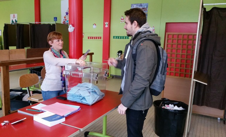 Elections régionales : les bureaux de vote ferment leurs portes en Haute-Normandie