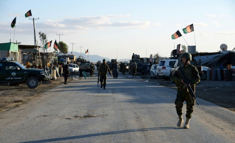 Kandahar (Afghanistan) (AFP). Le bilan de l'assaut taliban contre un aéroport afghan atteint 50 morts 