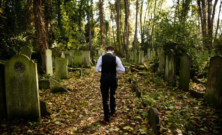 Londres (AFP). A la rencontre des chasseurs de cimetières