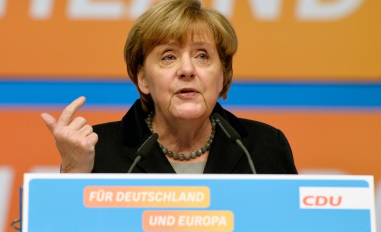 Karlsruhe (Allemagne) (AFP). Réfugiés: malgré les dissensions, Merkel refuse de barricader l'Allemagne