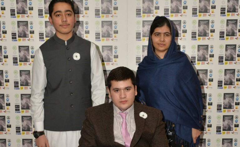 Birmingham (Royaume-Uni) (AFP). Malala condamne le discours de haine de Donald Trump