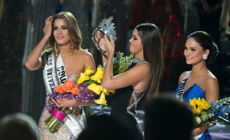 Las Vegas (Etats-Unis) (AFP). Miss Philippines élue Miss Univers après une énorme bourde