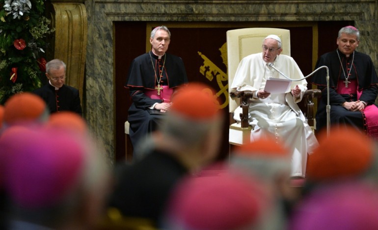 Cité du Vatican (AFP). Devant la Curie, le pape François affirme que rien n'arrêtera la réforme