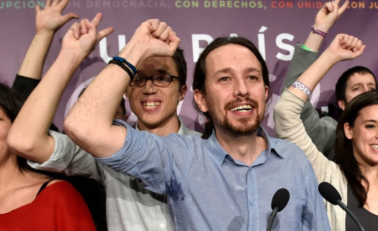 Madrid (AFP). Espagne: les socialistes et Podemos voteront contre l'investiture d'un gouvernement Rajoy 