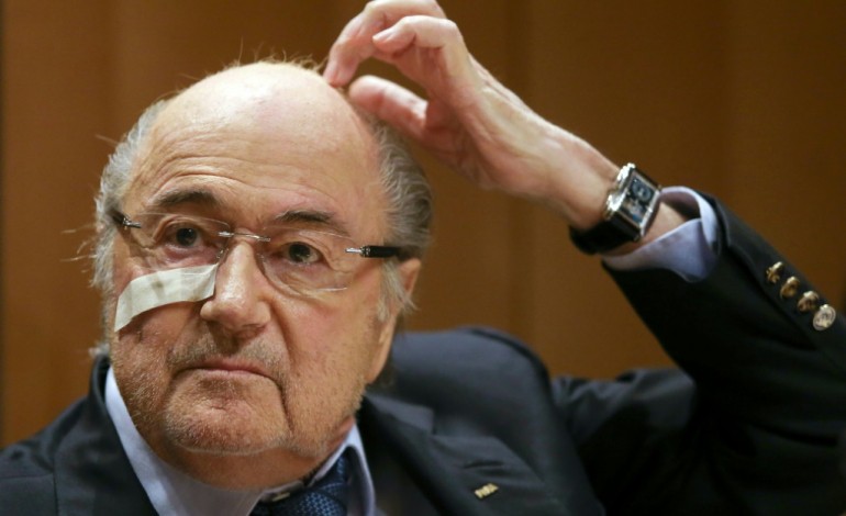 Zurich (AFP). Fifa: 8 ans de suspensions pour Blatter et Platini qui doit oublier ses rêves de présidence