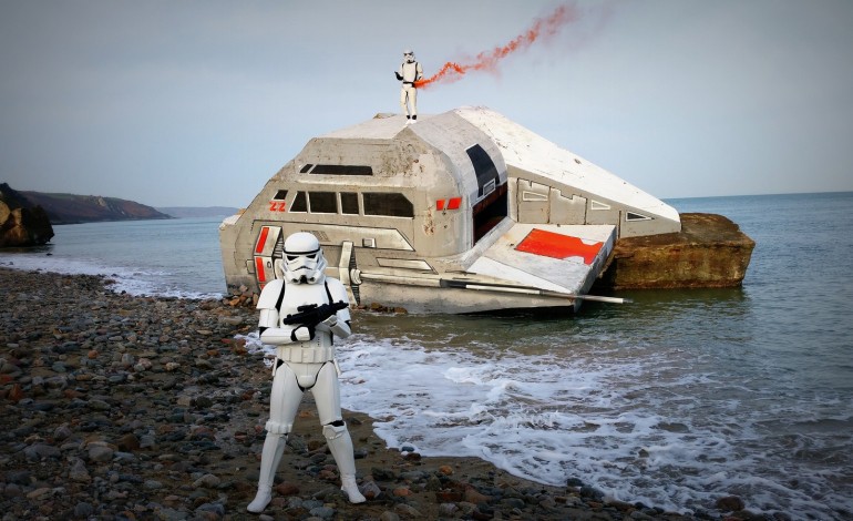 Un vaisseau Star Wars sur la plage d'Urville-Nacqueville !