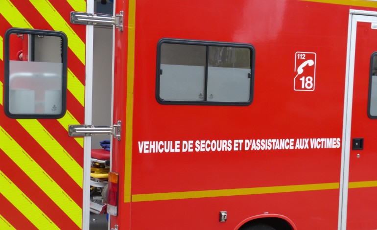 Collision entre une moto et une voiture dans  l'Orne : deux blessés dont un très grièvement