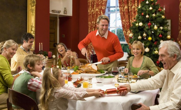 A Noël vous préférez un bon repas ou voir la famille ?