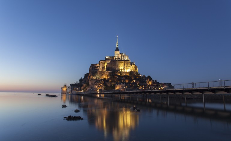 Le Mont-Saint-Michel bientot sur les petits et grands écrans asiatiques