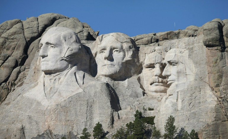 New York (AFP). Barack Obama se verrait bien sculpté sur le Mont Rushmore