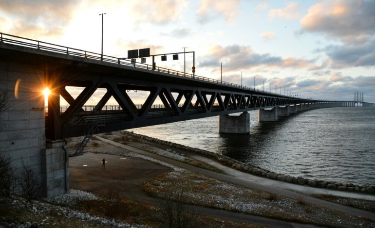Copenhague (AFP). Suède: fermeture du pont de l'Öresund aux migrants sans papiers