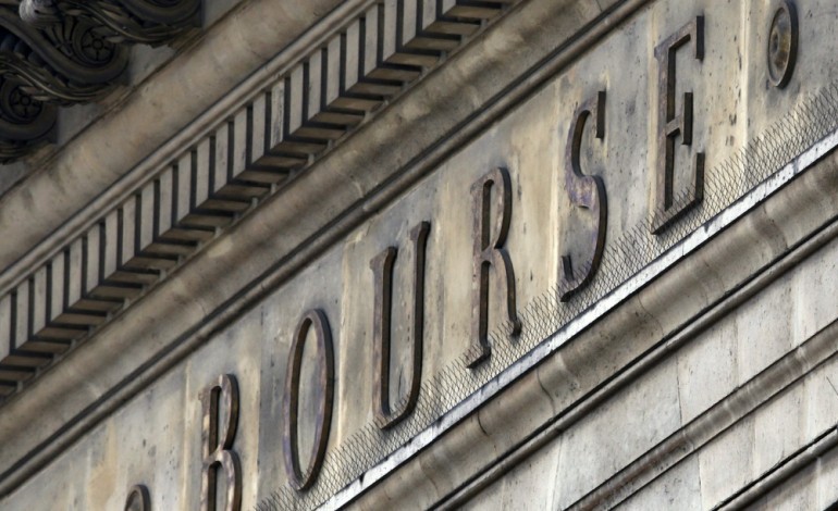 Paris (AFP). La Bourse de Paris sous tension pour sa première séance de l'année