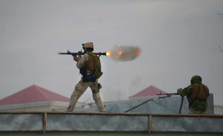 Mazar-i-Sharif (Afghanistan) (AFP). Afghanistan: face-à-face tendu avec des insurgés à Mazar-i-Sharif