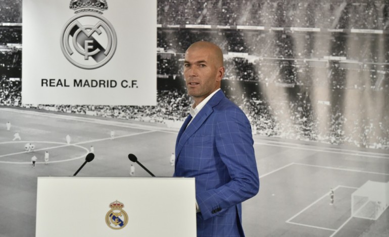 Madrid (AFP). Real Madrid: Zidane propulsé entraîneur à la place de Benitez