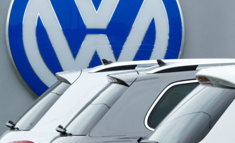 Francfort (AFP). Volkswagen perd plus de 4% après l'annonce de poursuites aux Etats-Unis