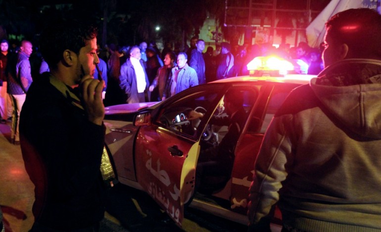 Zliten (Libye) (AFP). Libye: au moins 45 morts dans un attentat contre un centre de la police