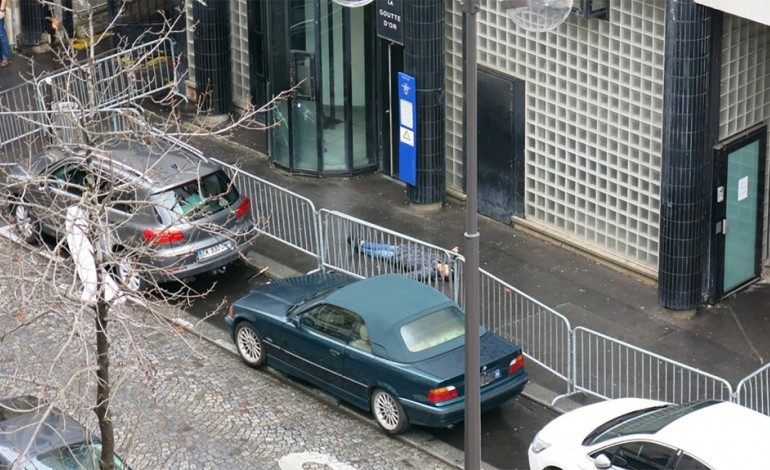 Paris (AFP). Attaque au commissariat du 18e: revendication jihadiste non équivoque retrouvée sur l'assaillant 