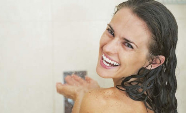 Le truc à faire en sortant de la douche pour plus de confiance en soi