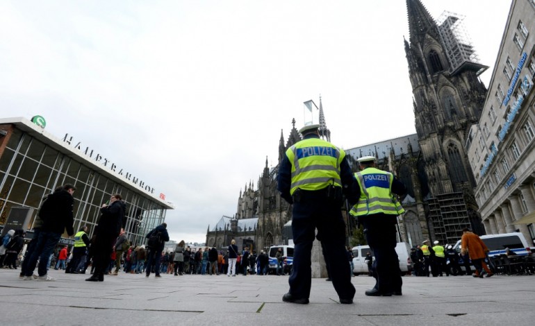 Berlin (AFP). Allemagne: des étrangers agressés par des inconnus à Cologne