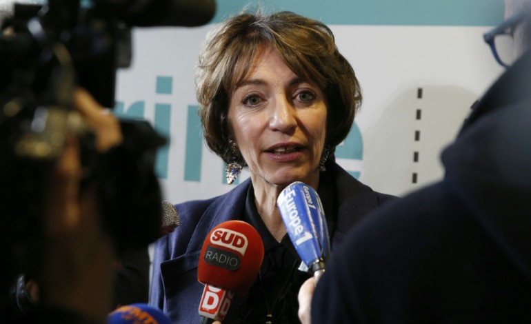 Paris (AFP). Vaccins: Touraine veut un débat public pour lutter contre le scepticisme