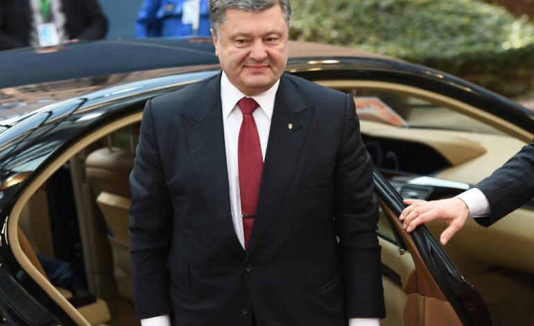 Kiev (AFP). L'Ukraine veut récupérer ses territoires perdus dans l'Est et la Crimée en 2016 (Porochenko)