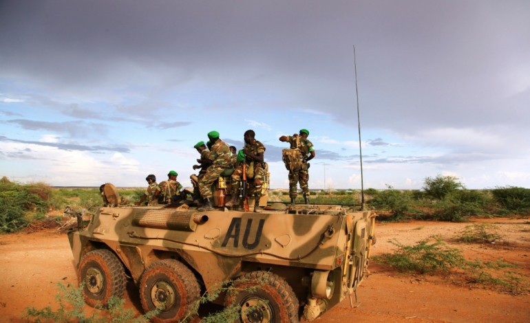 Mogadiscio (AFP). Somalie: plusieurs morts dans l'assaut par des shebab d'un camp de l'UA