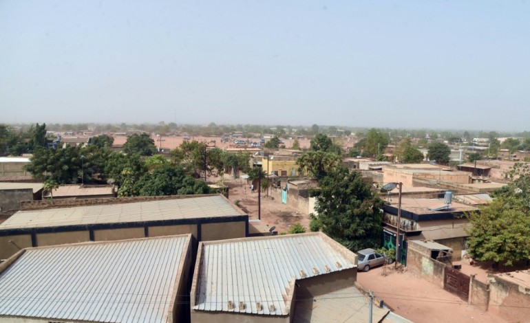 Ouagadougou (AFP). Burkina Faso: tirs et détonations dans un des principaux hôtels du centre de Ouagadougou 