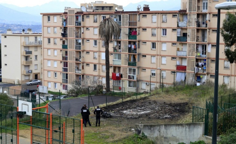 Ajaccio (AFP). Corse: interpellations à Ajaccio après l'agression de pompiers à Noël