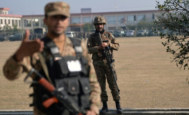 Charsadda (Pakistan) (AFP). Le Pakistan sous le choc après une attaque meurtrière dans une université
