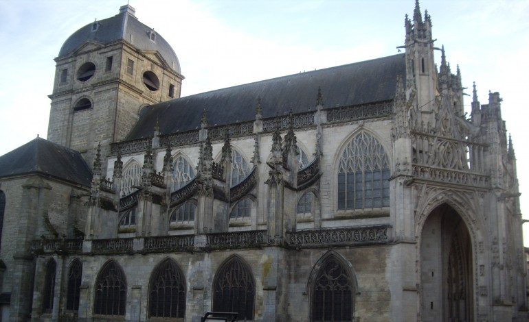 Basilique d'Alençon : un nouvel orgue vieux de 500 ans