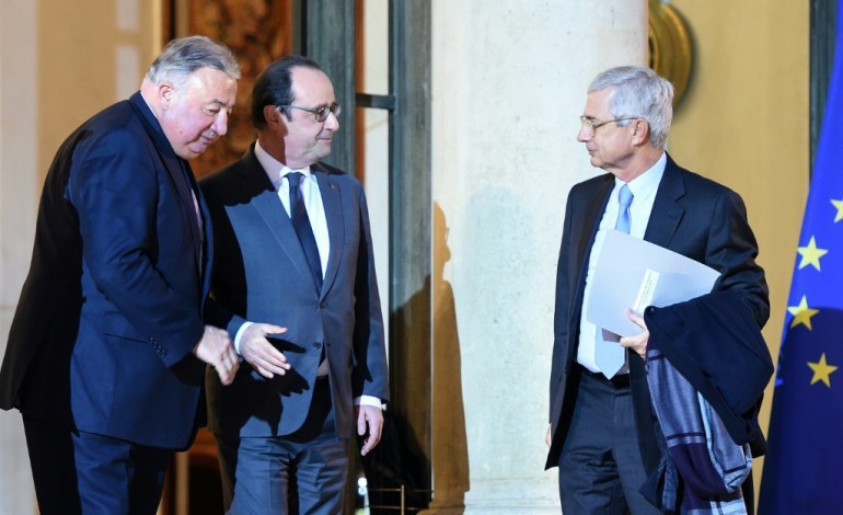 Paris (AFP). Déchéance de nationalité: Hollande achève ses consultations