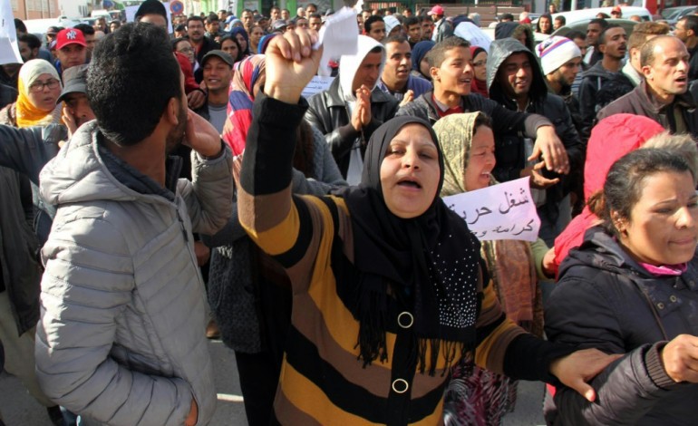 Kasserine (Tunisie) (AFP). La Tunisie face à la  contestation, cinq ans après la révolution