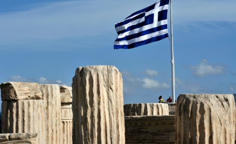 Athènes (AFP). Grèce: S&P's relève la note à B-, estimant qu'elle remplira ses obligations 