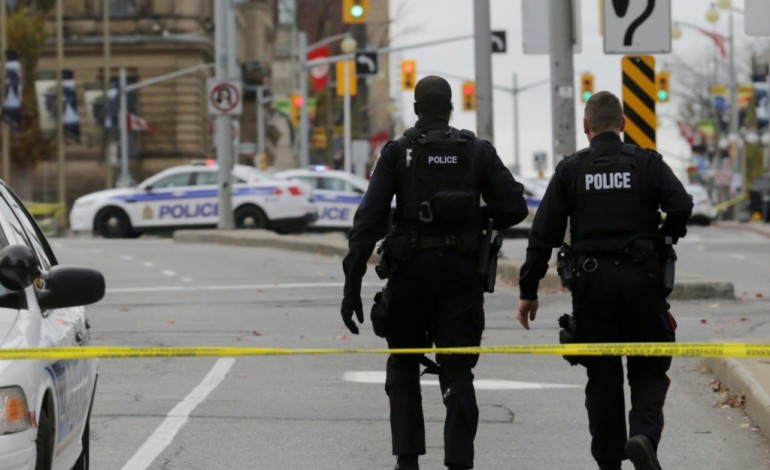 Montréal (AFP). Le Canada sous le choc, 4 personnes abattues par un lycéen