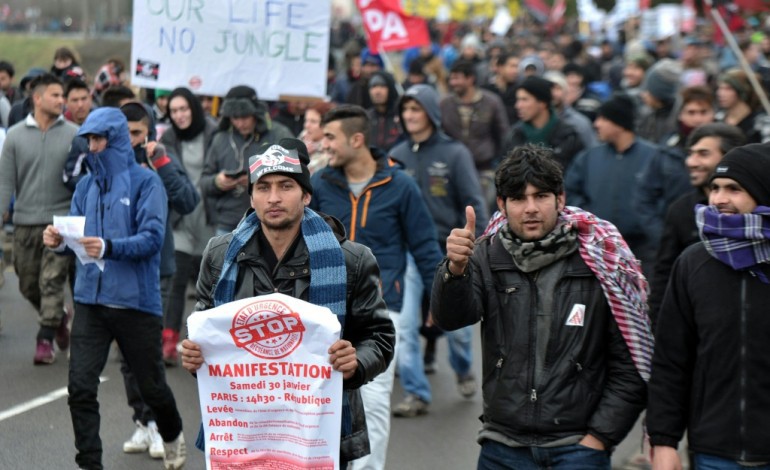 Paris (AFP). Calais: 15 gardes à vue après l'intrusion de migrants sur un ferry 