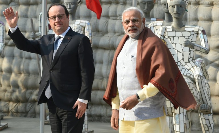 Chandigarh (Inde) (AFP). Hollande tempère les espoirs de signature rapide du contrat Rafale à l'Inde
