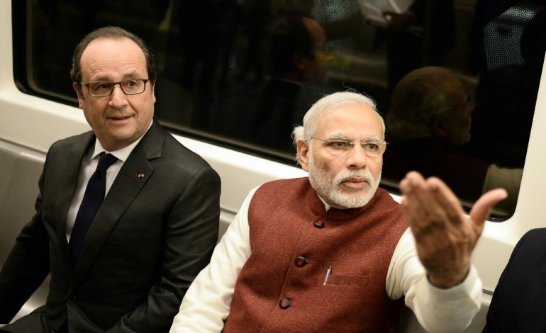 New Delhi (AFP). Inde: Hollande à la parade militaire du Republic Day pour clore sa visite 