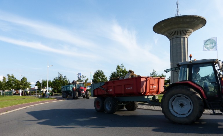 Les agriculteurs de la Manche annoncent des blocages routiers