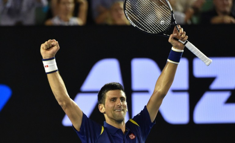 Melbourne (AFP). Open d'Australie: Djokovic en finale en battant Federer