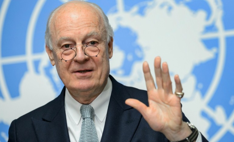 Genève (AFP). Syrie: de fragiles discussions s'amorcent à Genève 