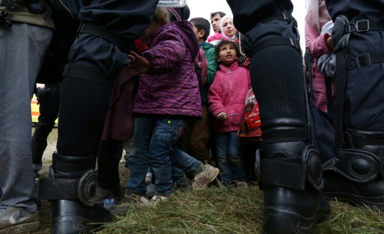 La Haye (AFP). Europol: plus de 10.000 enfants migrants portés disparus 