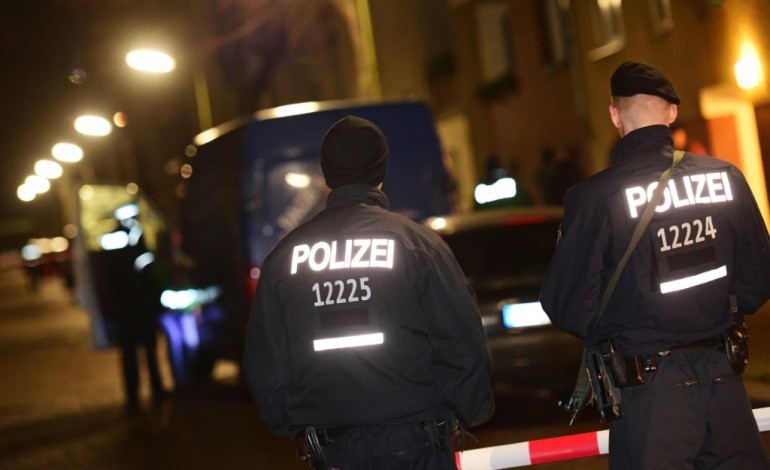 Berlin (AFP). Allemagne: perquisitions et interpellations de suspects liés à EI