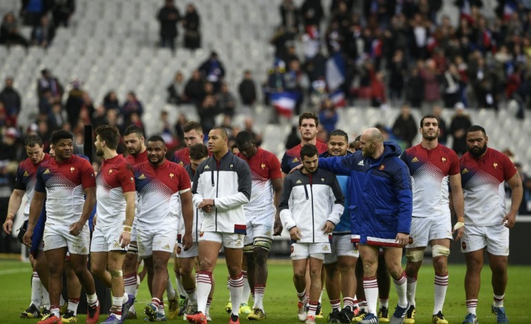 Saint-Denis (AFP). Six nations: débuts chaotiques mais victorieux du XV de France