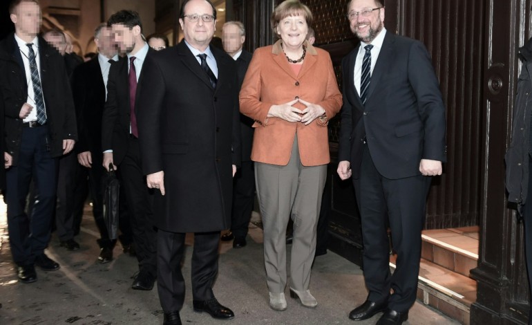 Strasbourg (AFP). Strasbourg: Hollande et Merkel se rencontrent pour discuter des réfugiés et du Brexit