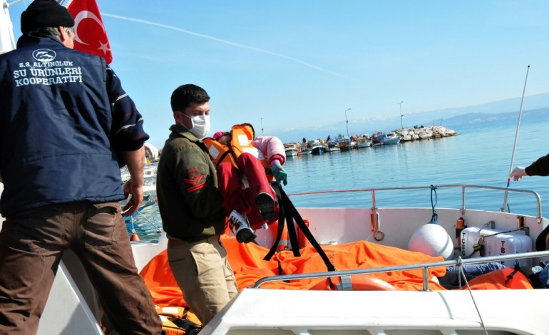 Ankara (AFP). Turquie: au moins 27 migrants, dont 11 enfants, noyés dans un naufrage