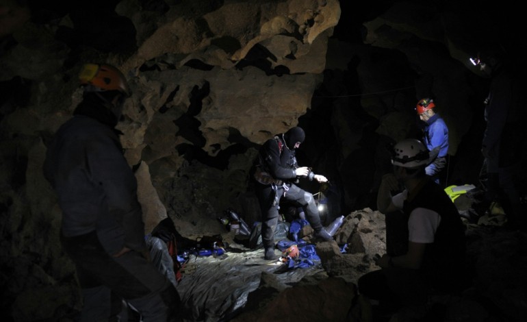 Toulouse (AFP). Les spéléologues bloqués dans un gouffre retrouvés sains et saufs 
