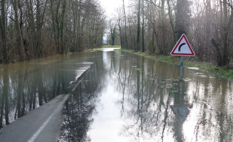 Inondations autour de Caen : les photos