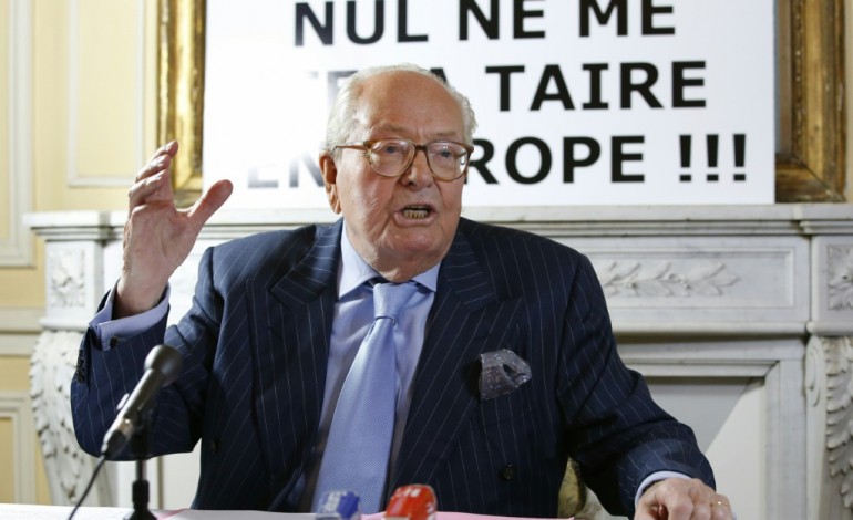Paris (AFP). Chambres à gaz détail de l'Histoire: amende d'au moins 30.000 euros requise contre Jean-Marie Le Pen