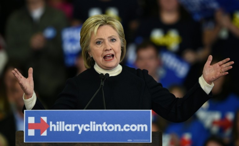 Washington (AFP). Etats-Unis: Hillary Clinton  fait douter de sa capacité à séduire les femmes
